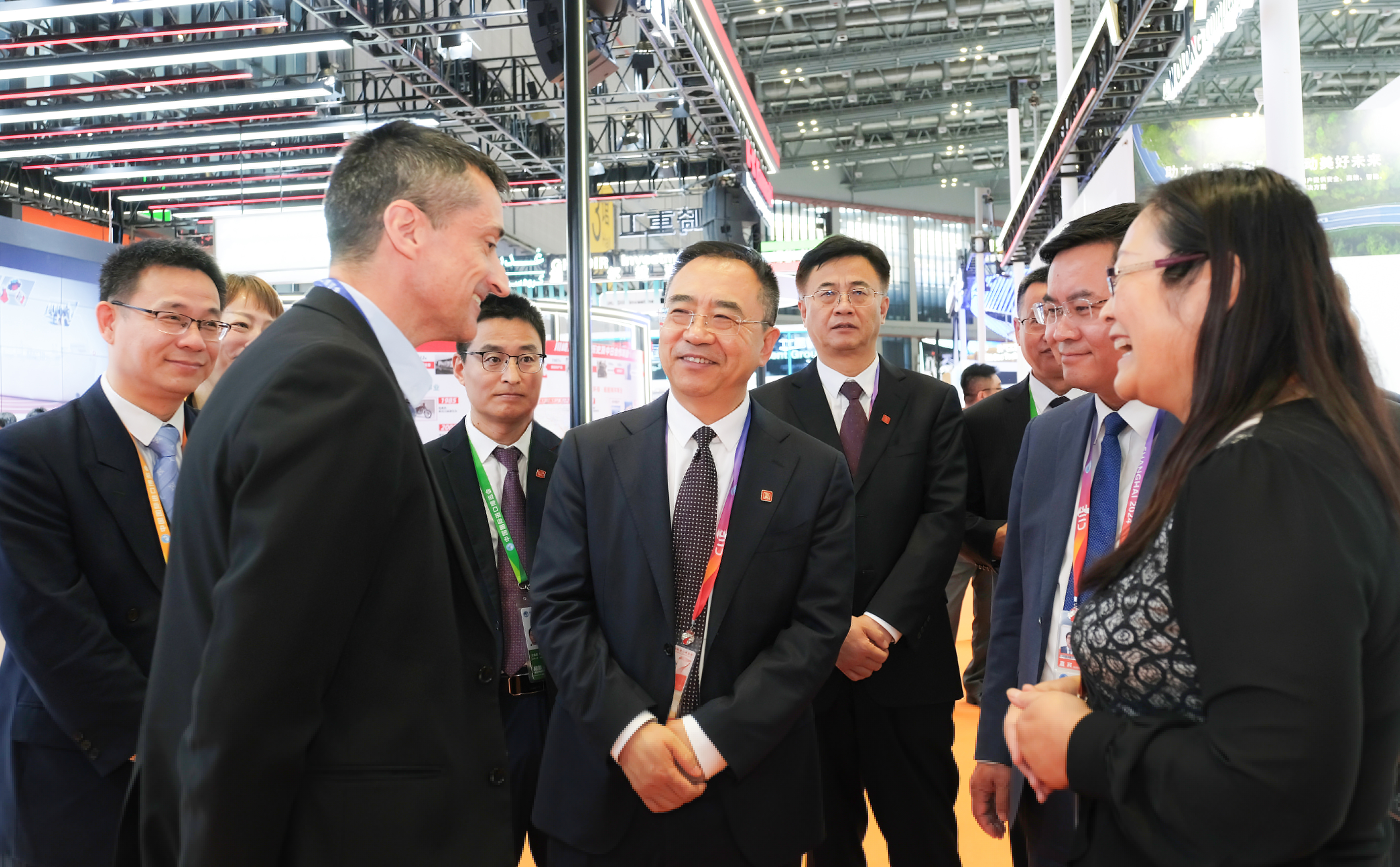 1731033391619037955.jpg 1731033391619037955.jpg